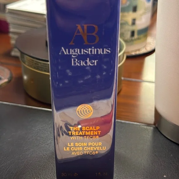 Augustinus Bader
The Scalp Treatment 1 oz / 30 ml - Picture 1 of 2